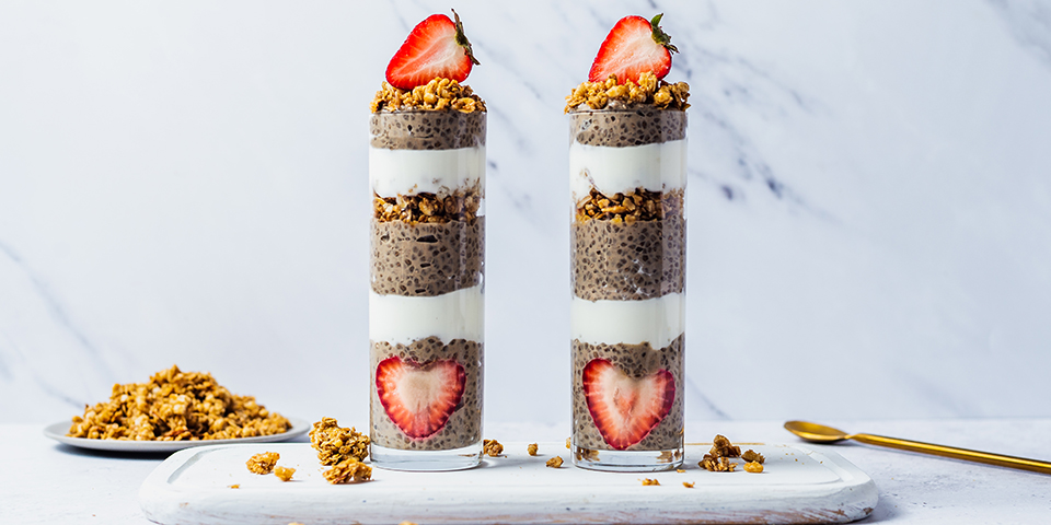 vanilla-cinnamon-chia-pudding-parfait