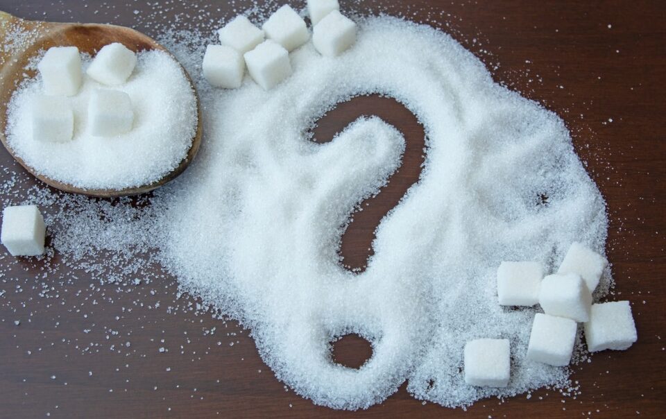 does-eating-sugar-cause-diabetes?-here's-your-answer:-healthifyme